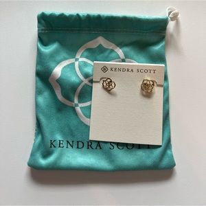 Gold stud Kendra earrings